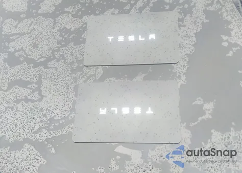 2018 Tesla Model 3 Long Range/Mid Range from USA, damaged, VIN 5YJ3E1EA8JF006671